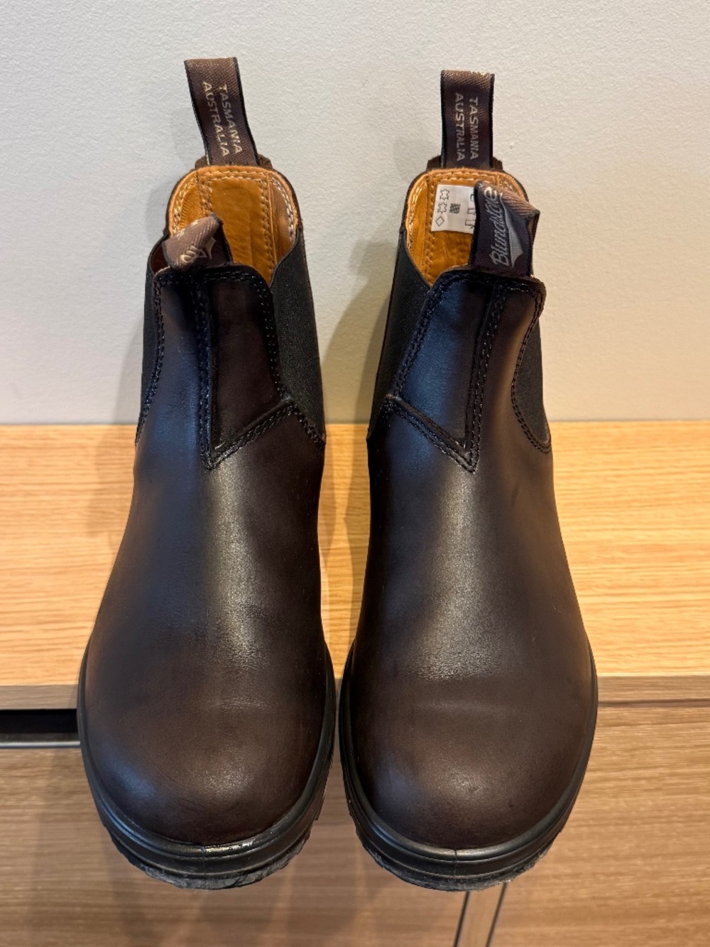 Blundstone Dark Brown Chelsea Boot #2340 Size 8.5 US